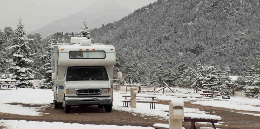 Motorhome Winter Bl