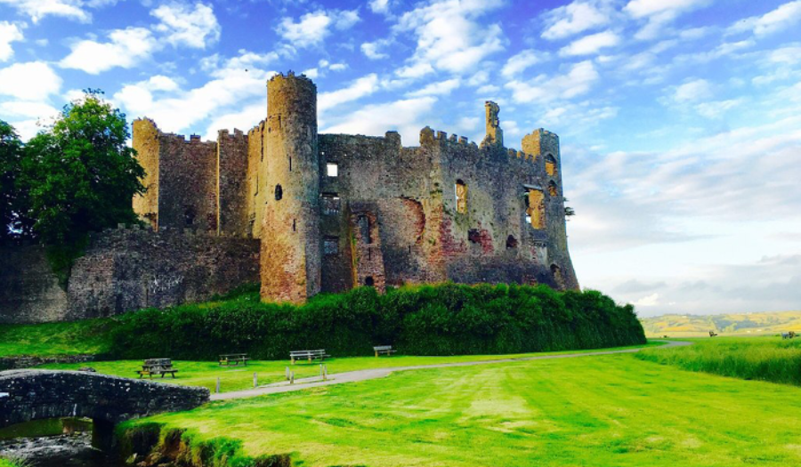 wales-blog-laugharne.png#asset:8154:halfWidthImage