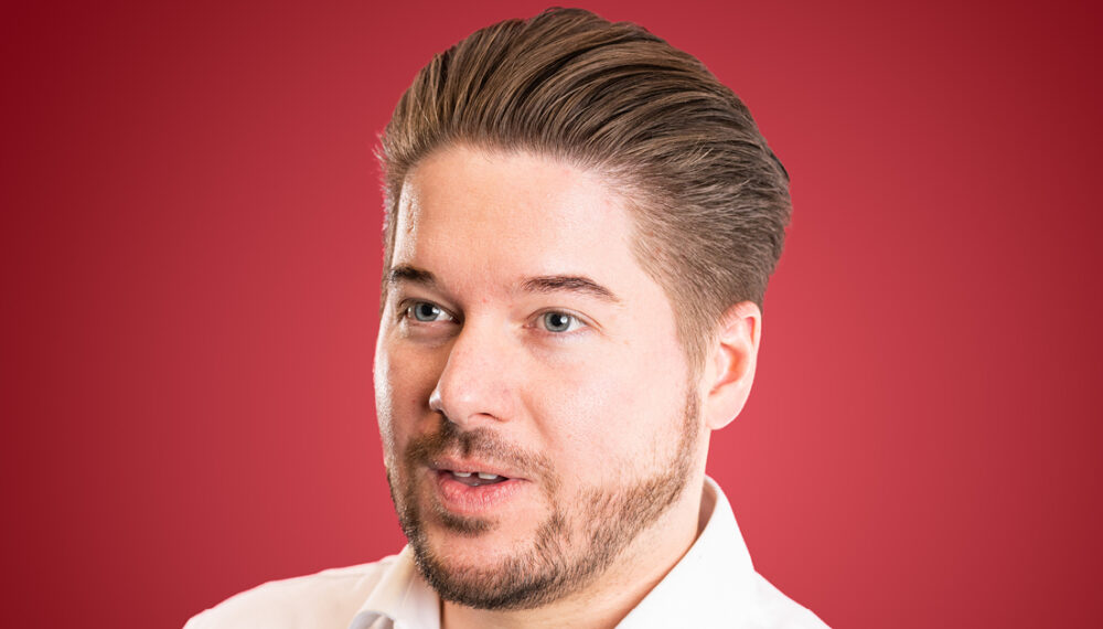 2023 COMM Alex Red BL