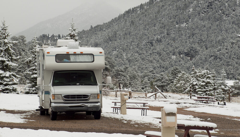 Motorhome Winter Bl