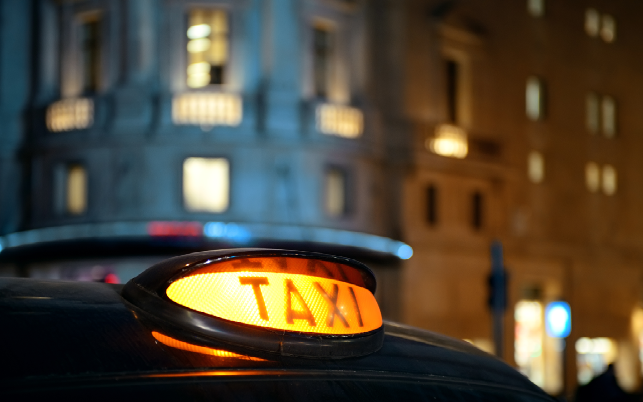 INTRO TAXI