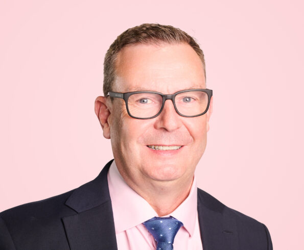 Paul Waymont PINK 0855